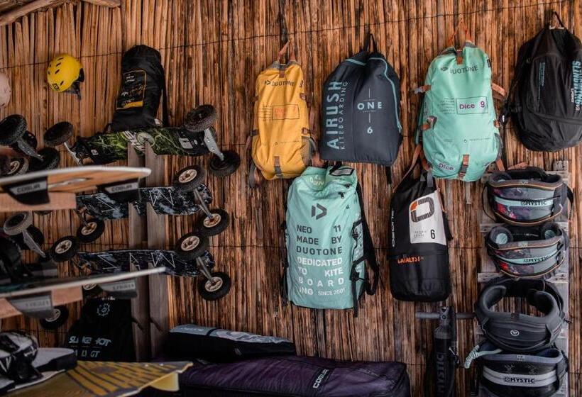 هتل Watu Kite House