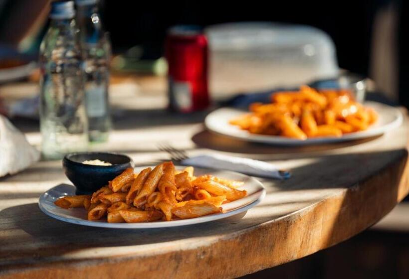 هتل Watu Kite House