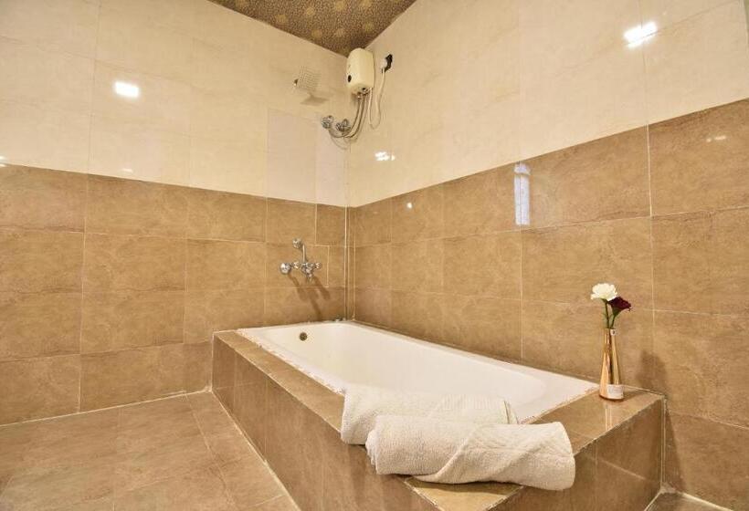 Kamshet Highland Glamping Resort