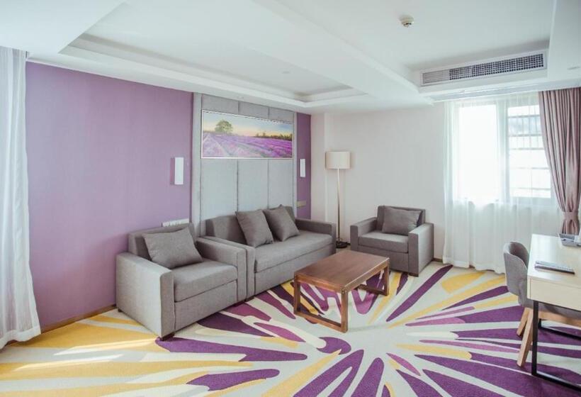 Lavande Hotels Jingshan Bus Station