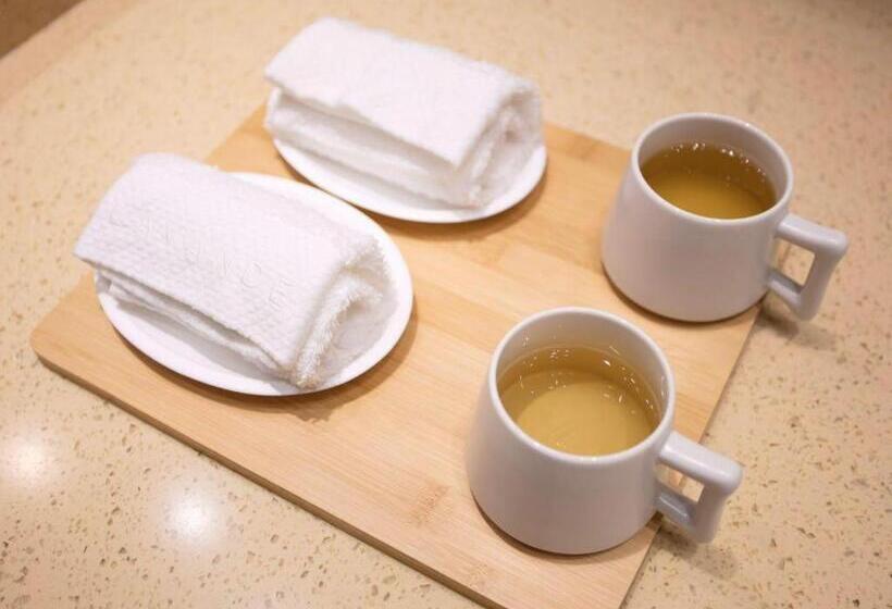 Lavande Hotels Langfang Gu An Air Terminal New City