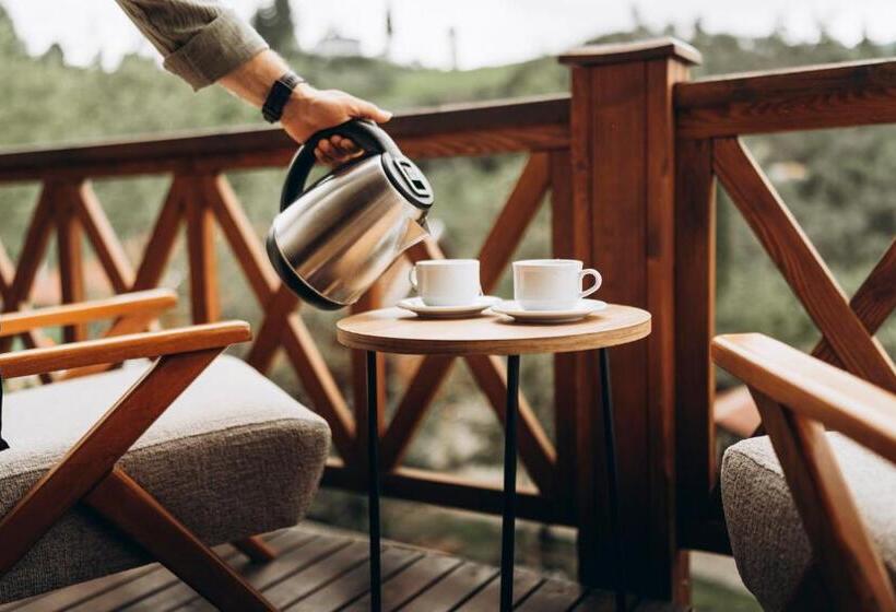 Lome çiftliği Otel Ve Restoran