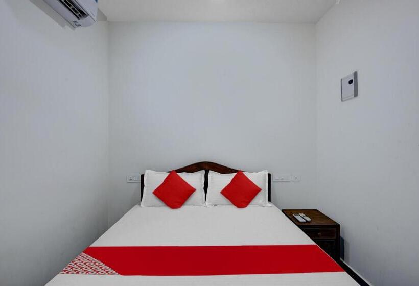 Отель O River View