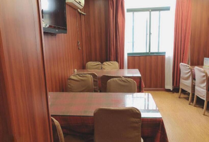 Pai Hotel Kunshan Youyi Hospital Qingyang South Road Branch