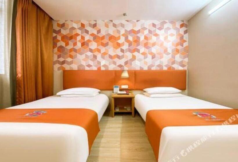 Pai Hotel Kunshan Youyi Hospital Qingyang South Road Branch