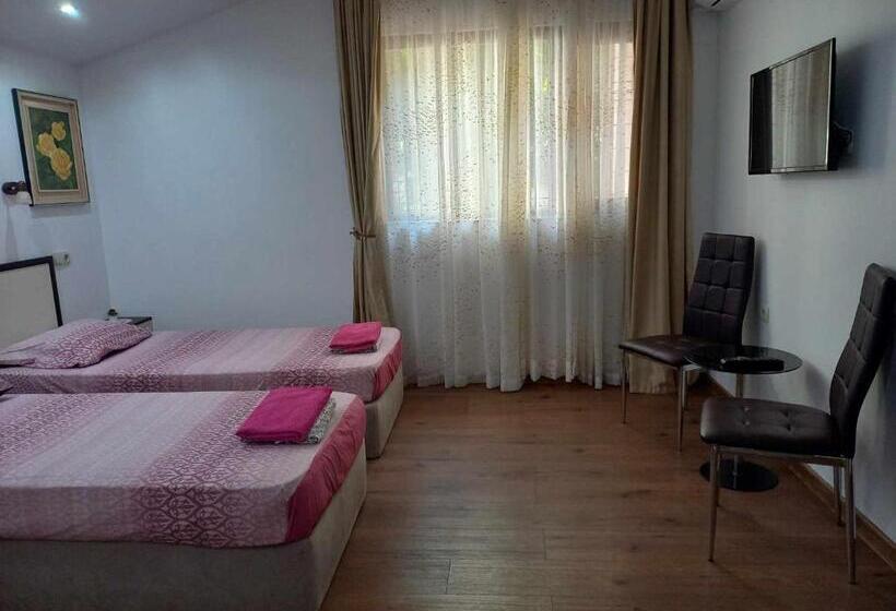 פנסיון стаи за гости калина