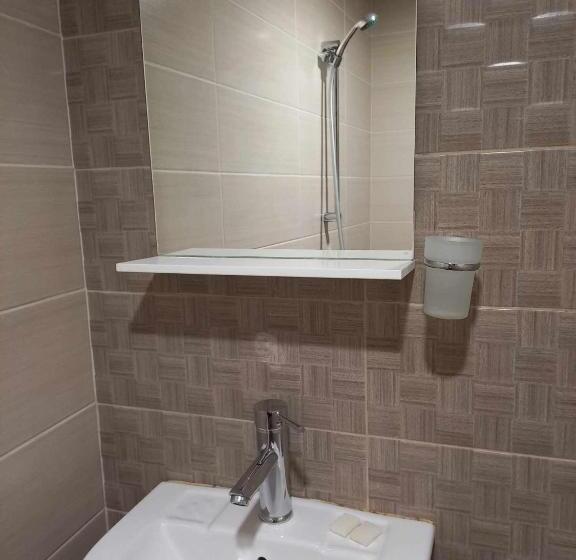 פנסיון стаи за гости калина