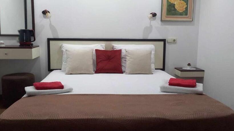 פנסיון стаи за гости калина