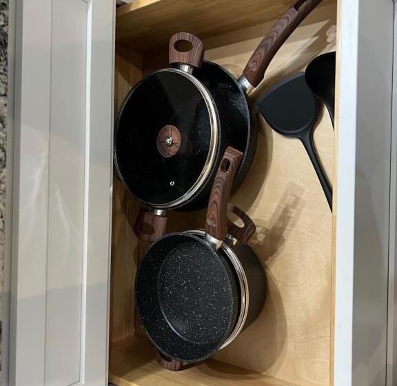 펜션 Adult Treehouse In Historic Old Town