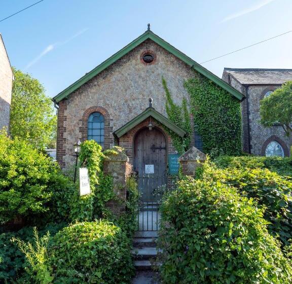 Пансион Arundel Comfort En Suite Twin Friends & Family