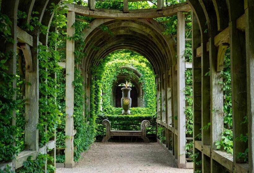 Пансион Arundel Comfort En Suite Twin Friends & Family