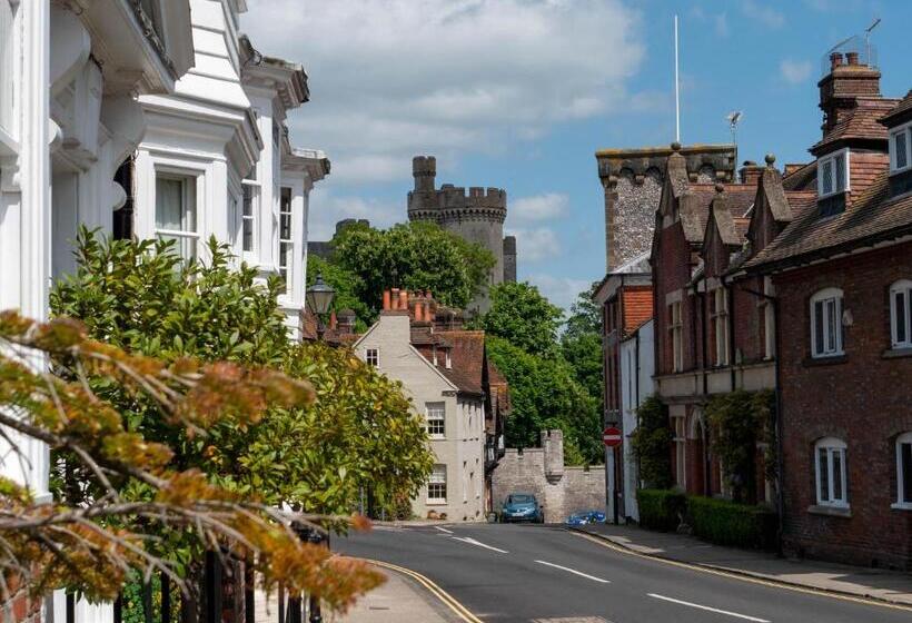 Пансион Arundel Comfort En Suite Twin Friends & Family