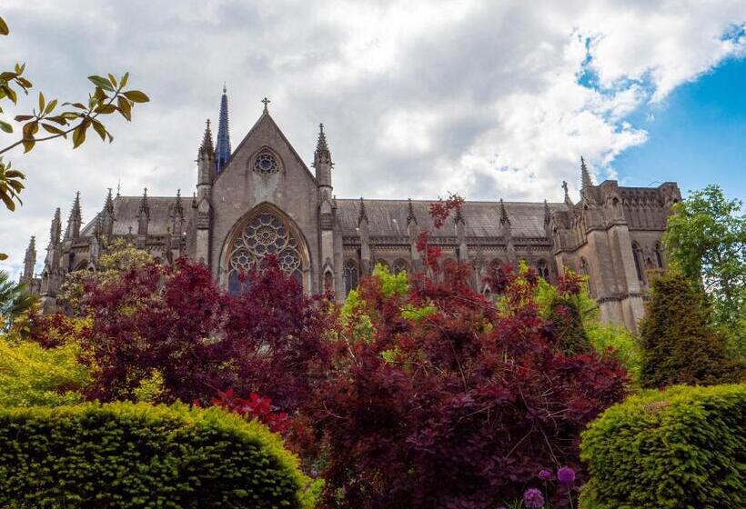 Пансион Arundel Comfort En Suite Twin Friends & Family