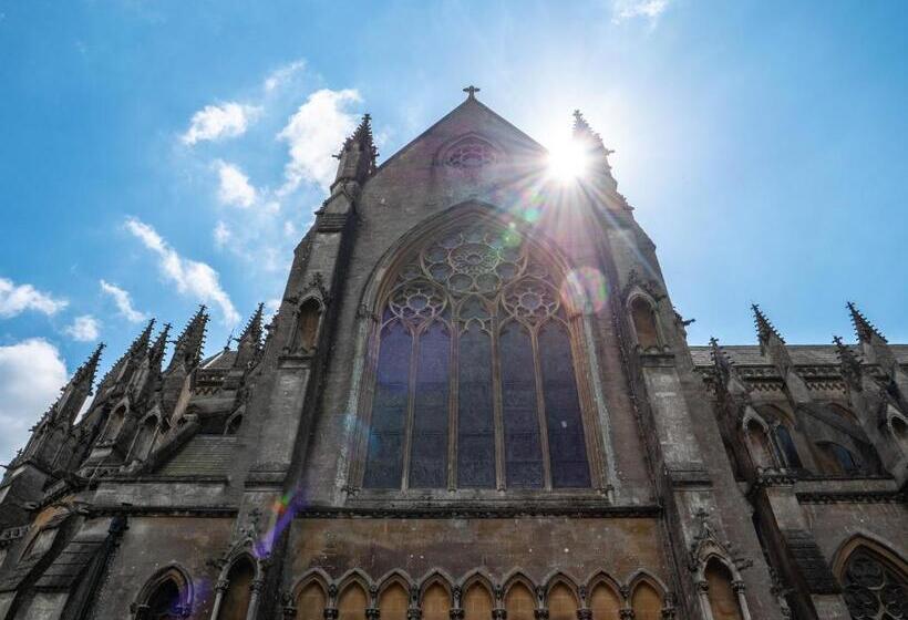 Пансион Arundel Comfort En Suite Twin Friends & Family