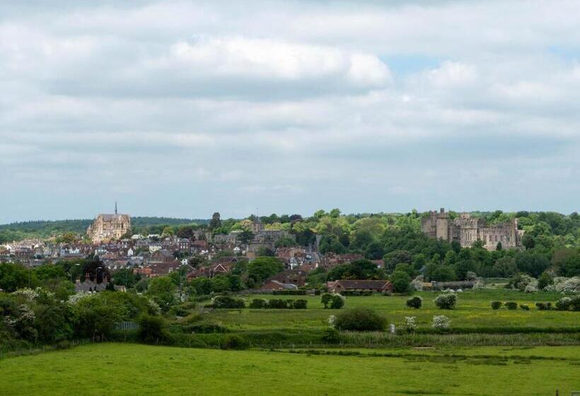 Пансион Arundel Comfort En Suite Twin Friends & Family