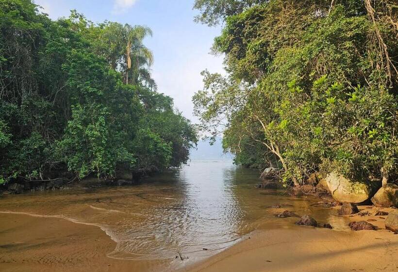 膳宿费 Casa Matatiso Quartos Privados Em Casa Hostel No Abraão