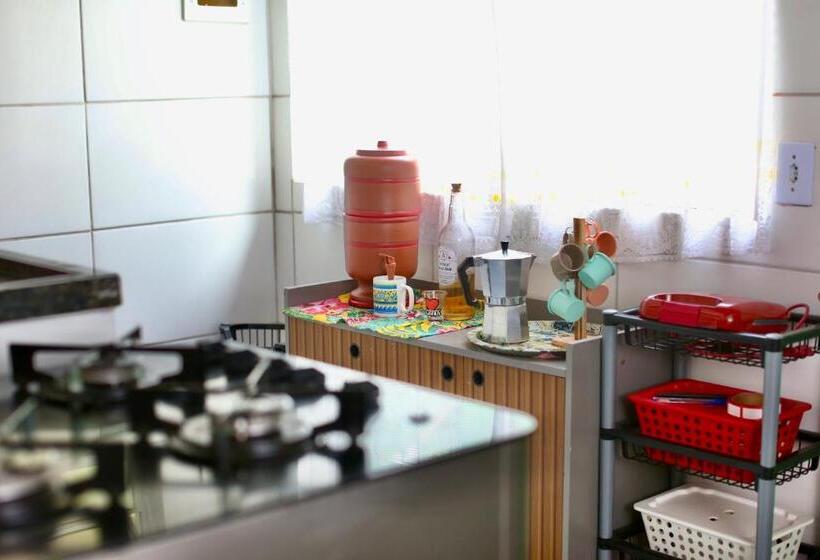 膳宿费 Casa Matatiso Quartos Privados Em Casa Hostel No Abraão