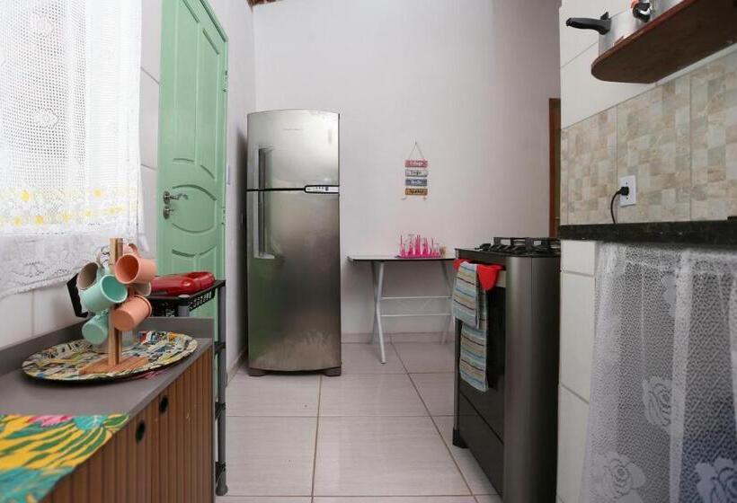 膳宿费 Casa Matatiso Quartos Privados Em Casa Hostel No Abraão