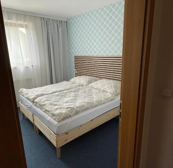 ペンション Marina Vltava