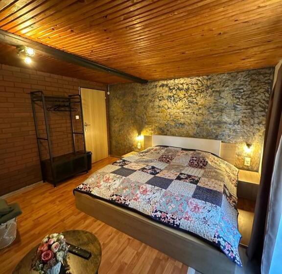 ペンション Ubytovanie Mrázik Hnilčík