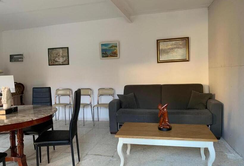 Pensión Valdeverdeja   Entorno Rural Y Natural   Castilla La Mancha