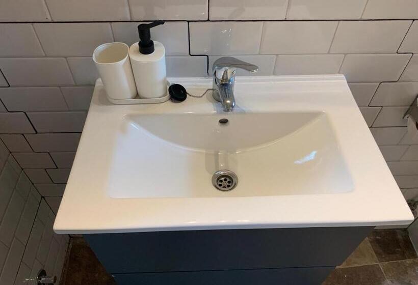 Pensión Valdeverdeja   Entorno Rural Y Natural   Castilla La Mancha