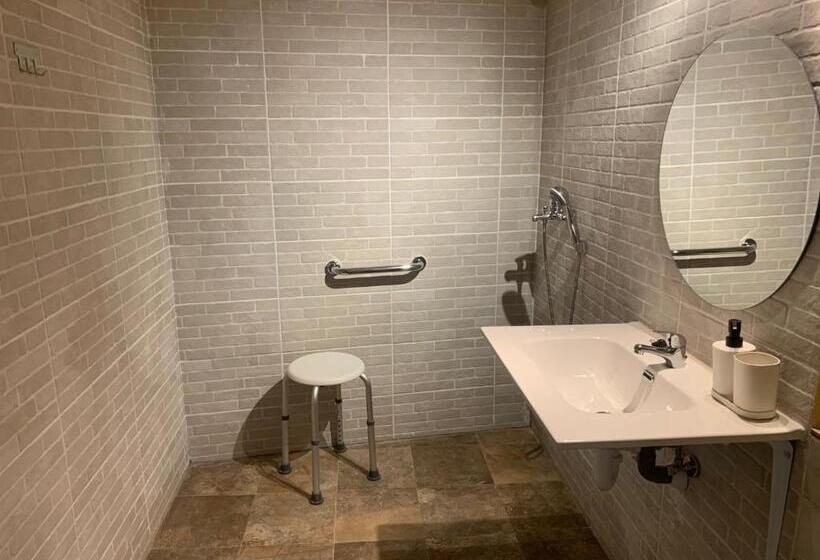 Pensión Valdeverdeja   Entorno Rural Y Natural   Castilla La Mancha