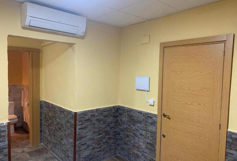 Pensión Valdeverdeja   Entorno Rural Y Natural   Castilla La Mancha