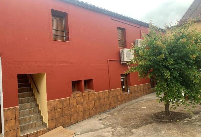 Pensión Valdeverdeja   Entorno Rural Y Natural   Castilla La Mancha