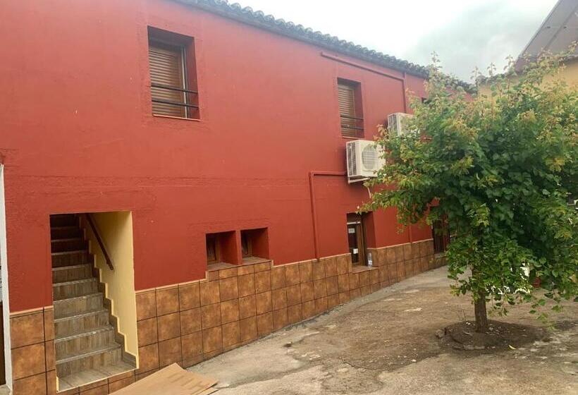 Pensión Valdeverdeja   Entorno Rural Y Natural   Castilla La Mancha