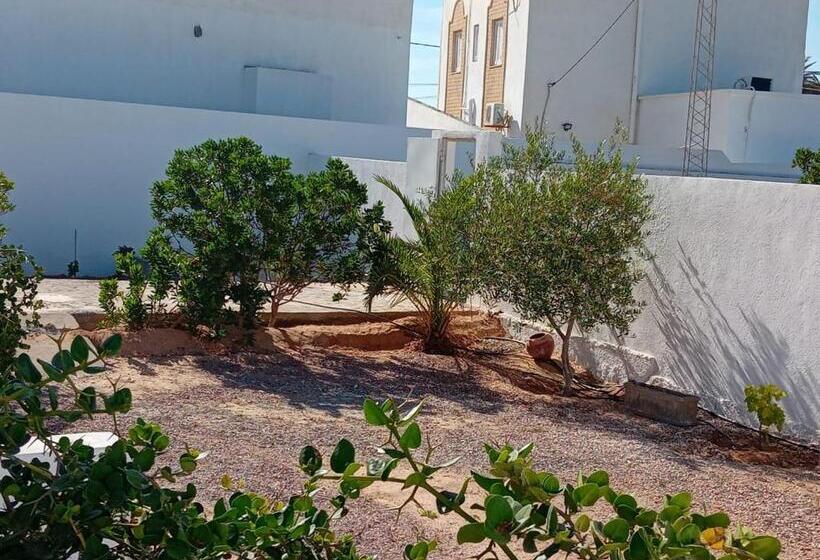 پانسیون Villa Paco Djerba 2 Suites Avec Piscine à Débordement