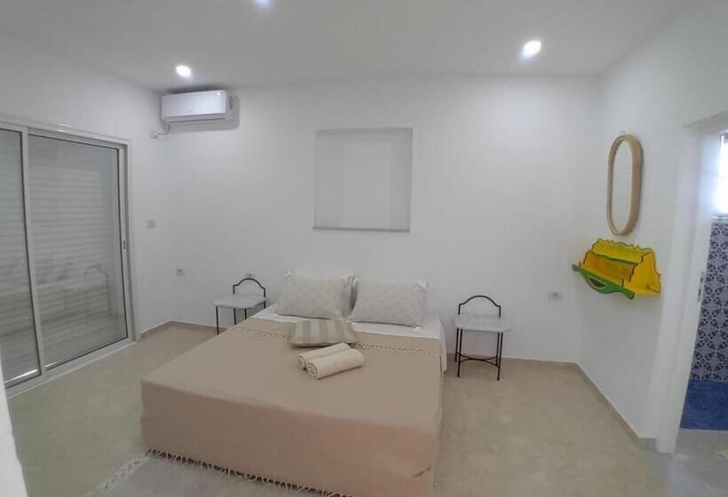 پانسیون Villa Paco Djerba 2 Suites Avec Piscine à Débordement