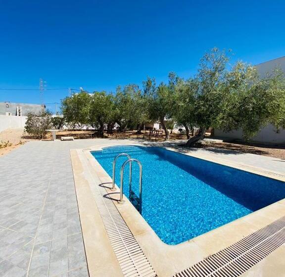 پانسیون Villa Paco Djerba 2 Suites Avec Piscine à Débordement