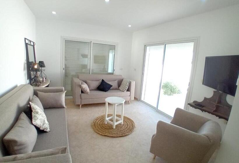 پانسیون Villa Paco Djerba 2 Suites Avec Piscine à Débordement