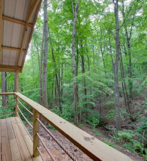 אתר נופש Fishing Lure Luxury Glamping Tent Fishing Theme