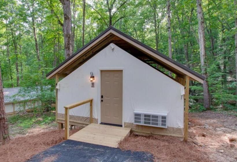 אתר נופש Game Room Luxury Glamping Tent Arcade Theme