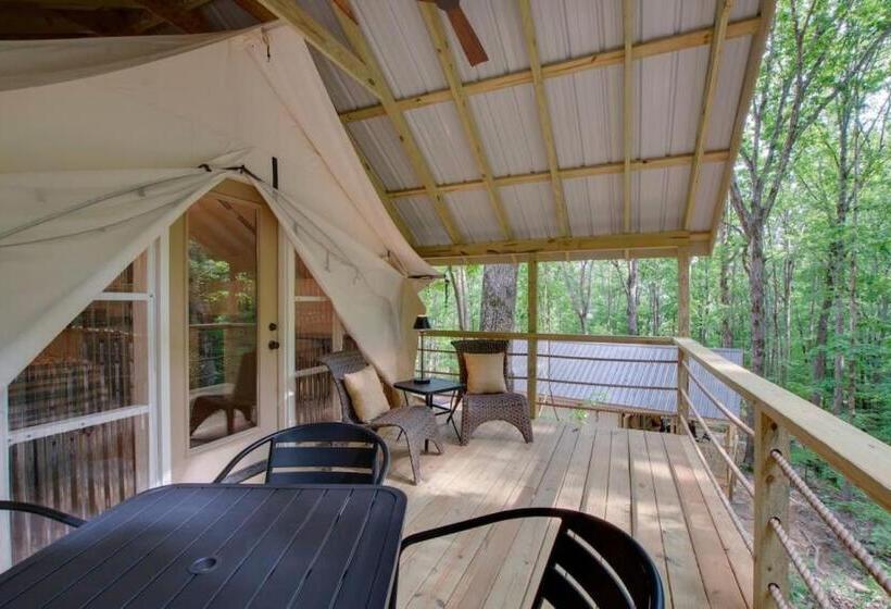 אתר נופש The Lodge Luxury Glamping Tent Hunting Theme