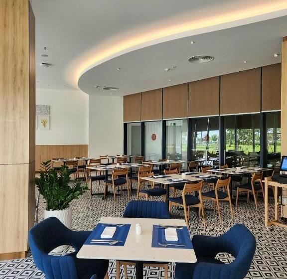 Seaview Cam Ranh Nha Trang Near Airporrt