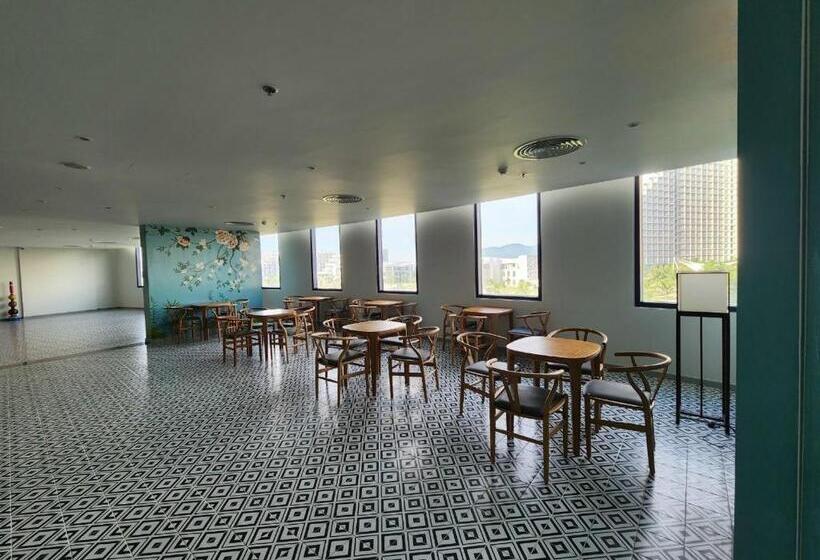 Seaview Cam Ranh Nha Trang Near Airporrt