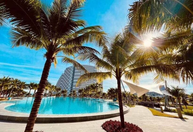 Seaview Cam Ranh Nha Trang Near Airporrt