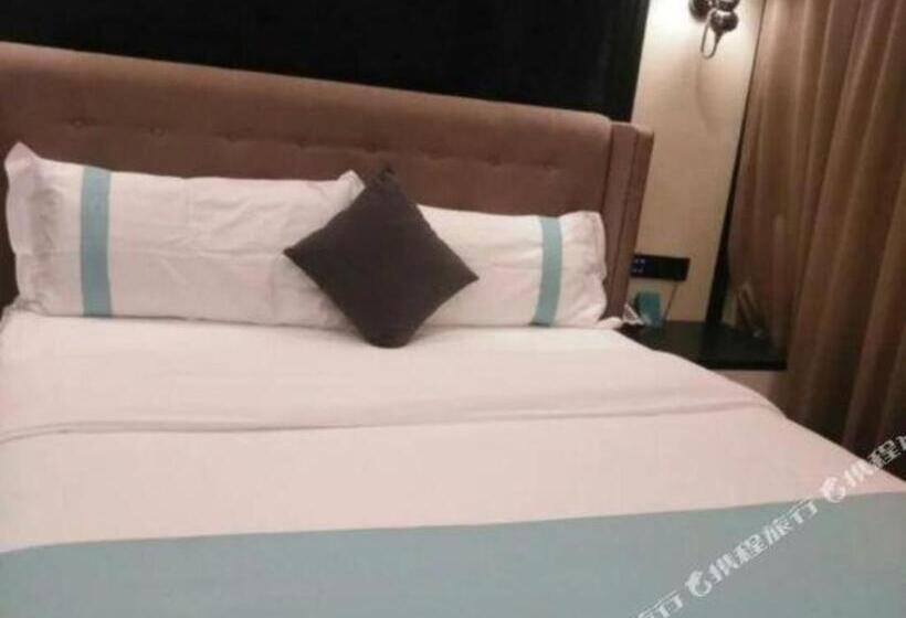 Xana Hotelle Hefei Lujiang Zhouyu Avenue