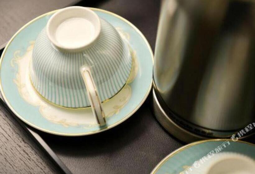 Xana Hotelle Nanchang Honggutan