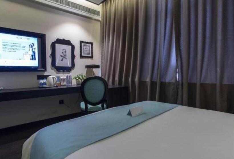 Xana Hotelle Shihezi Junken Museum Branch