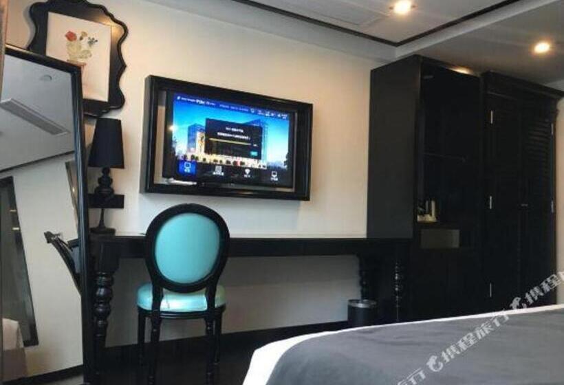 Xana Hotelle Xiamen Airport Zone Government