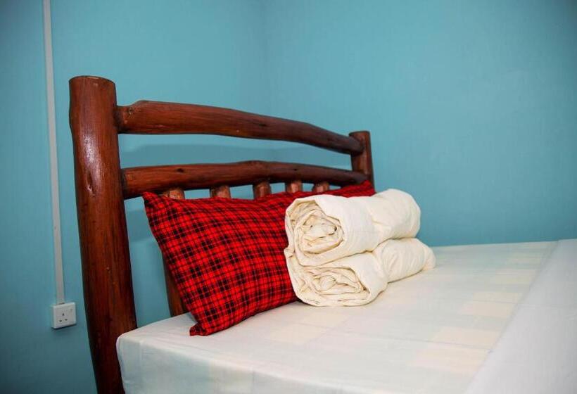 مبيت وإفطار Travellers Home