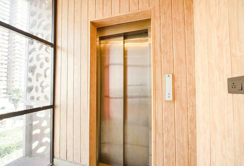 Fabhotel Capital Inn