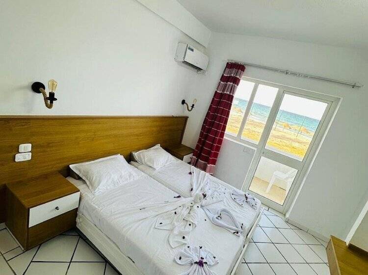 Отель Best Beach  Family Only