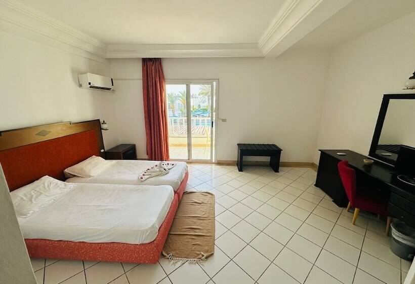 Отель Best Beach  Family Only