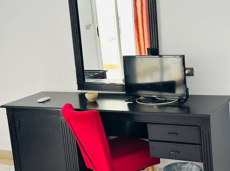 Отель Best Beach  Family Only