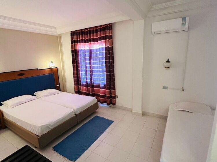 Отель Best Beach  Family Only